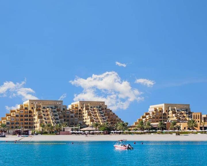 Bab Al Bahr - Blue Collection Homes Apartment *